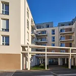 Apart-hotel Quality Centre