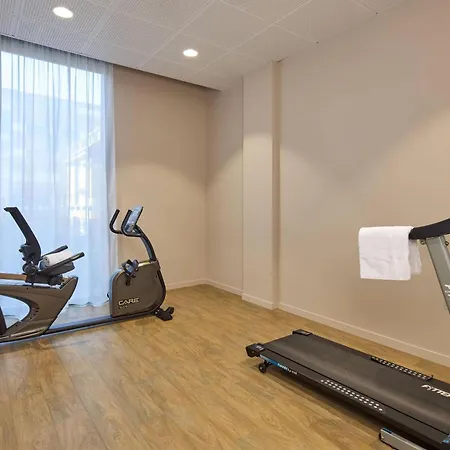 Quality Centre Aparthotel 3*