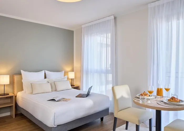 Aparthotel Quality Centre